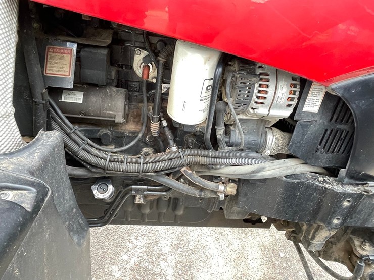 #999-•-case-ih-140a-tractor-with-cab-image-21