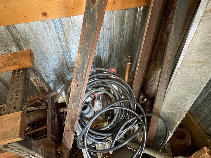 #3350-•-corner-of-scrap-metal-image-9