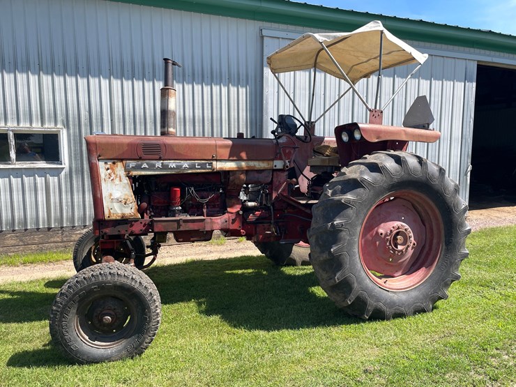 #1020-•-farmall-656-gas-tractor-(augusta,-wi)-image-6