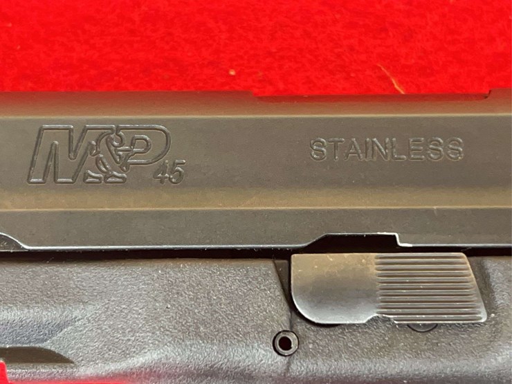 s&w-model-m&p-.45-acp-semiauto-pistol-image-10