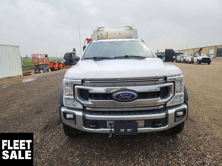 2020-ford-f550-image-8