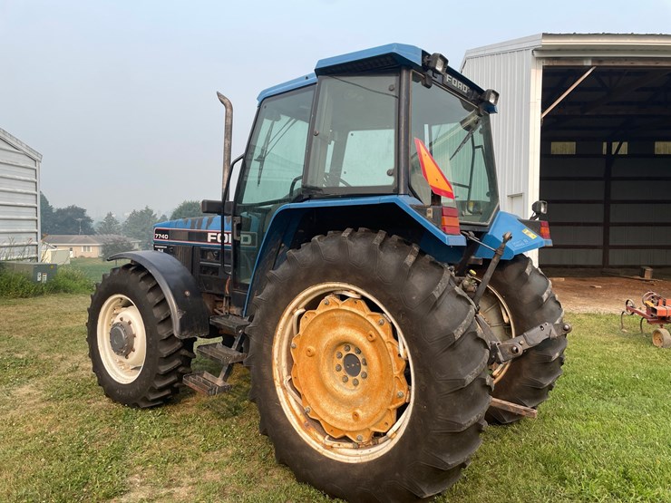 ford-7740-image-7