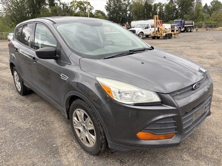 2016-ford-escape-image-2