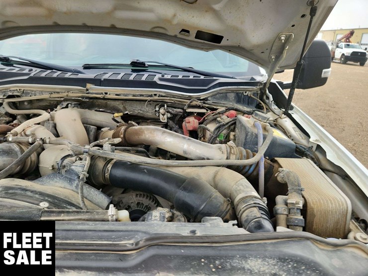2020-ford-f550-image-27