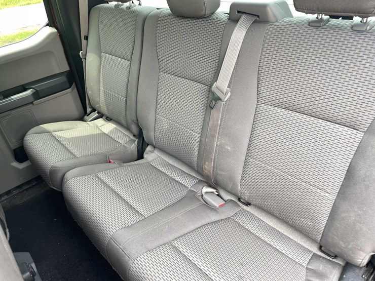 2016-ford-f150-xlt-image-59
