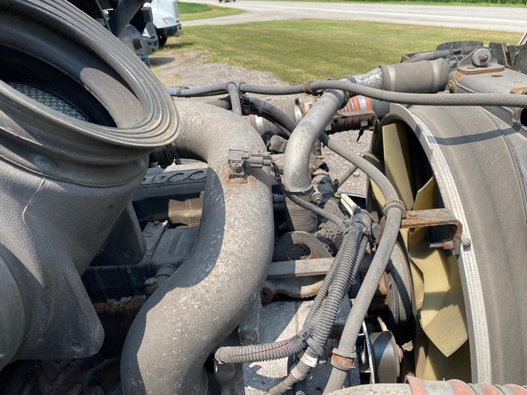 2014-kenworth-t370-bottle-gas-truck-image-72
