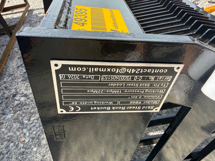 #2009-•-unused-future-rb66-67"-skid-steer-rock-bucket-c-dyscd2605152-inv#49395-image-5