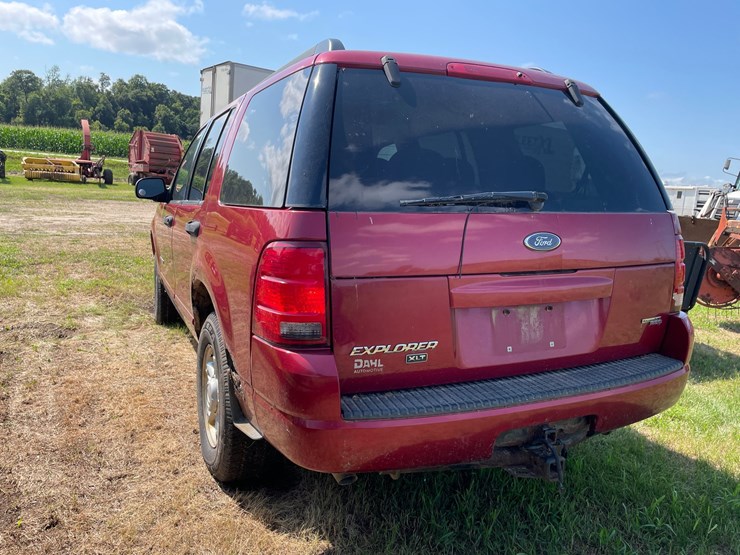 2005-ford-explorer-image-6