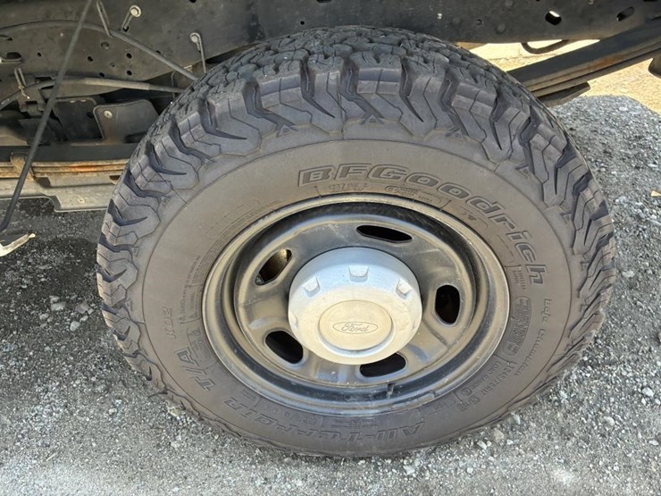 2011-ford-f250-image-5