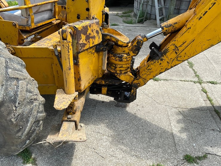 john-deere-440-image-39
