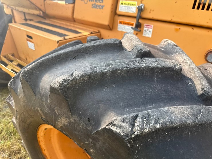 case-860-turbo-image-73