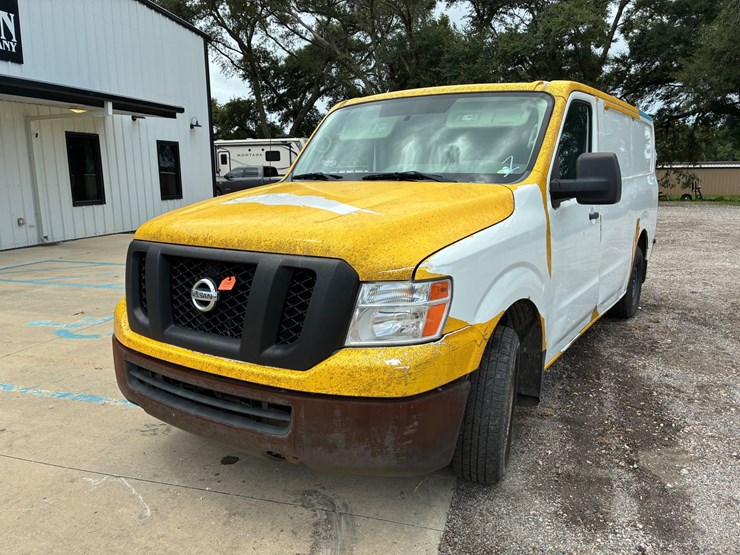2019-nissan-nv2500-image-2