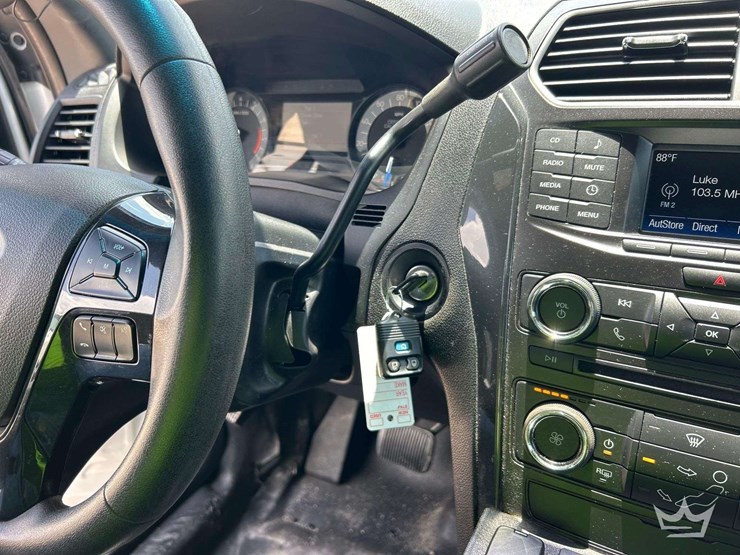 2018-ford-explorer-image-14