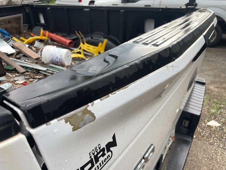 2017-ford-f150-xl-image-31