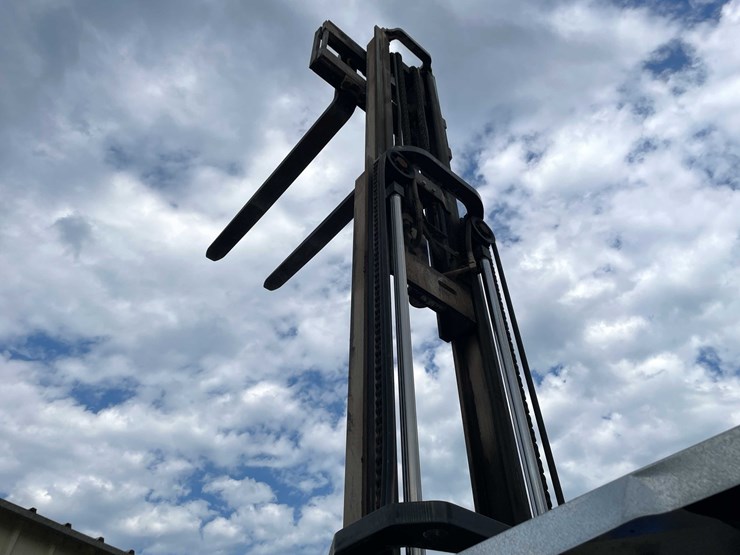 #1101-•-2014-nissan-5200-lb.-lp-forklift-image-30