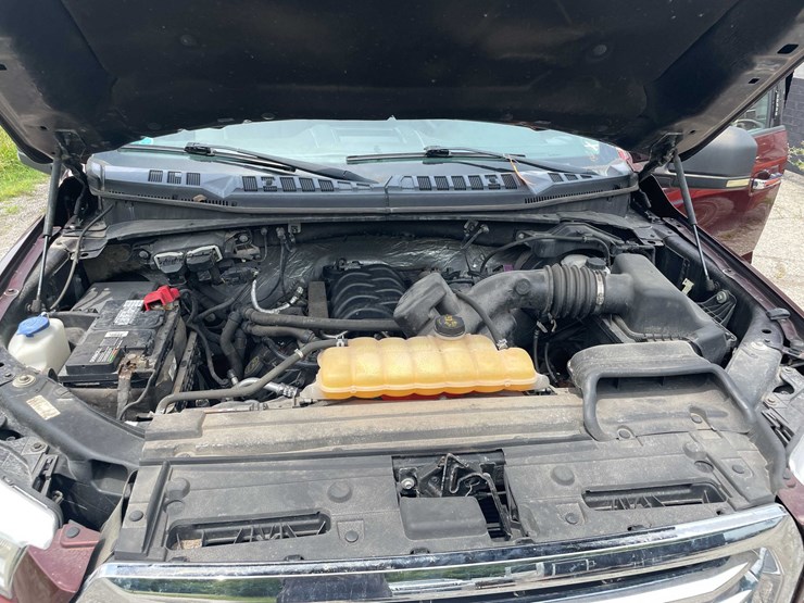 2016-ford-f150-xlt-image-72