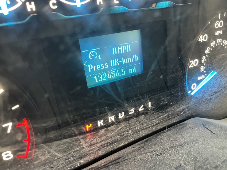 2017-ford-f150-xl-image-48