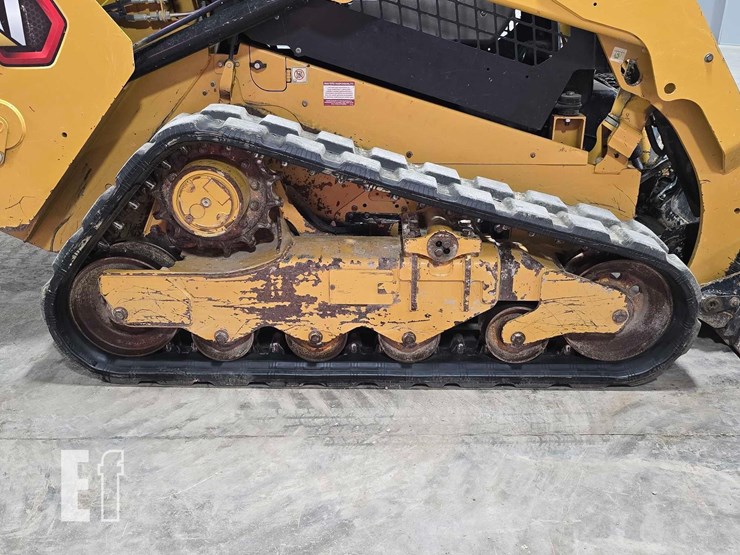 2021-caterpillar-259d3-image-33