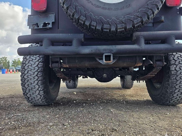 1995-jeep-wrangler-image-58