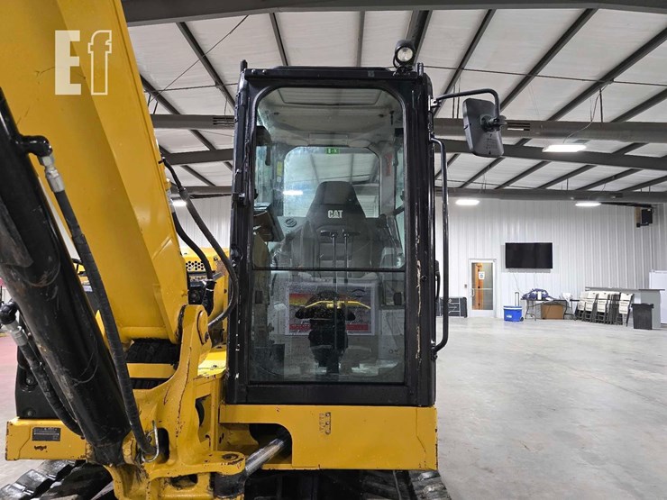 2022-caterpillar-306cr-image-18