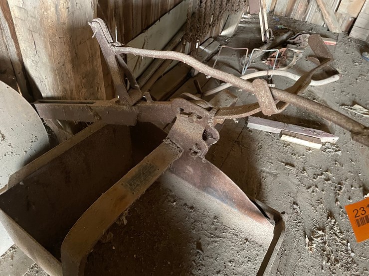 #2318-•-blackhawk-power-lift-scoop-image-4