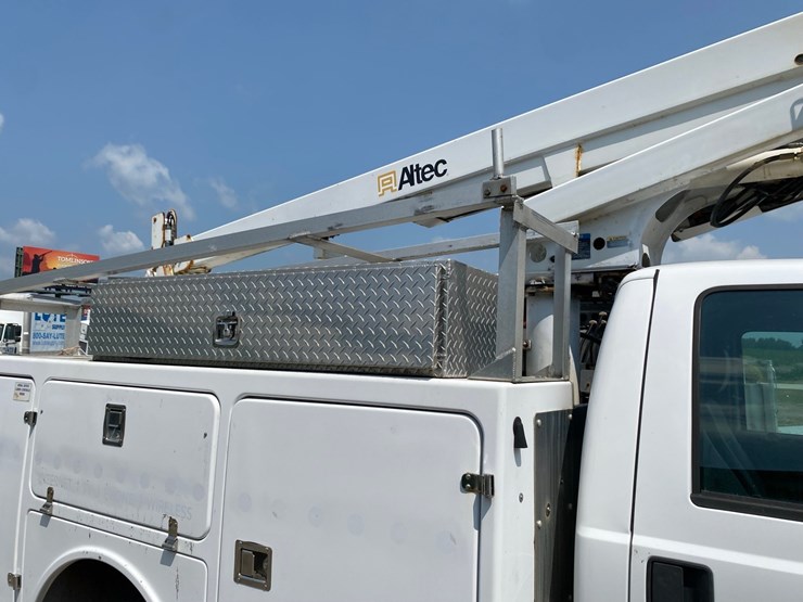 2012-ford-f450-image-17