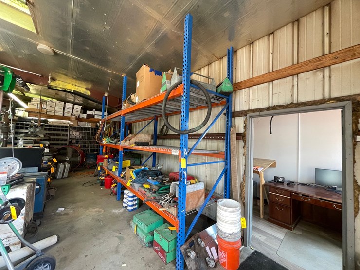 #4051-•-(2)-sections-of-pallet-racking-image-1