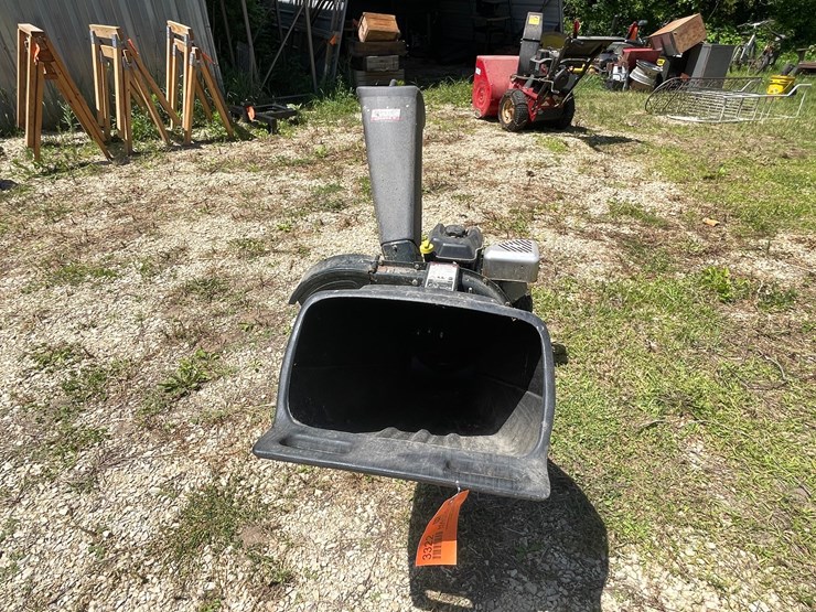 #3322-•-yard-machines-chipper-image-6