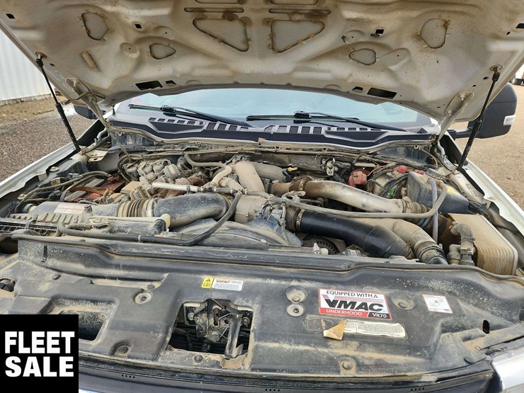2020-ford-f550-image-26