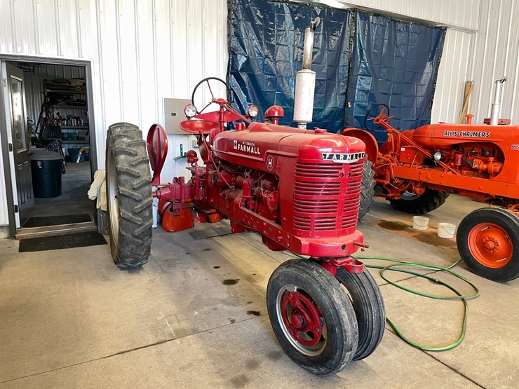 #1039-•-mccormick-farmall-h-tractor-(galesville,-wi)-image-3
