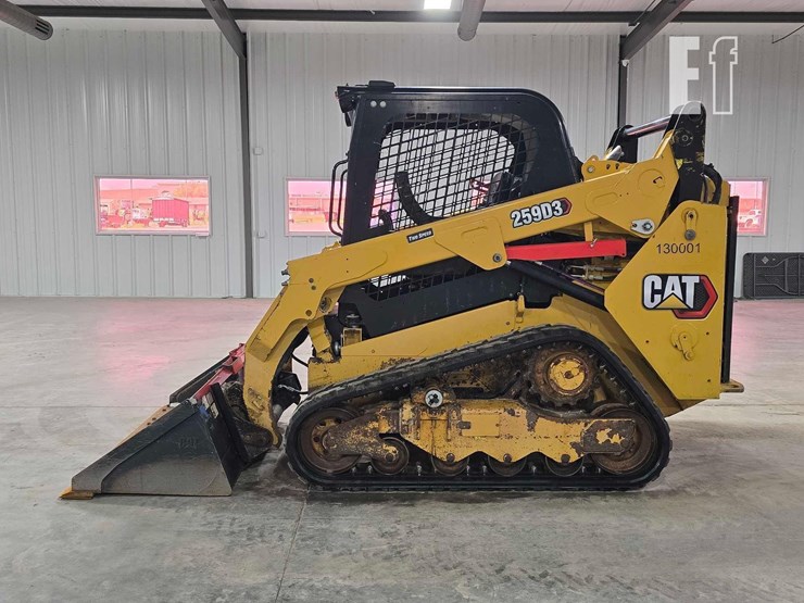 2022-caterpillar-259d3-image-5