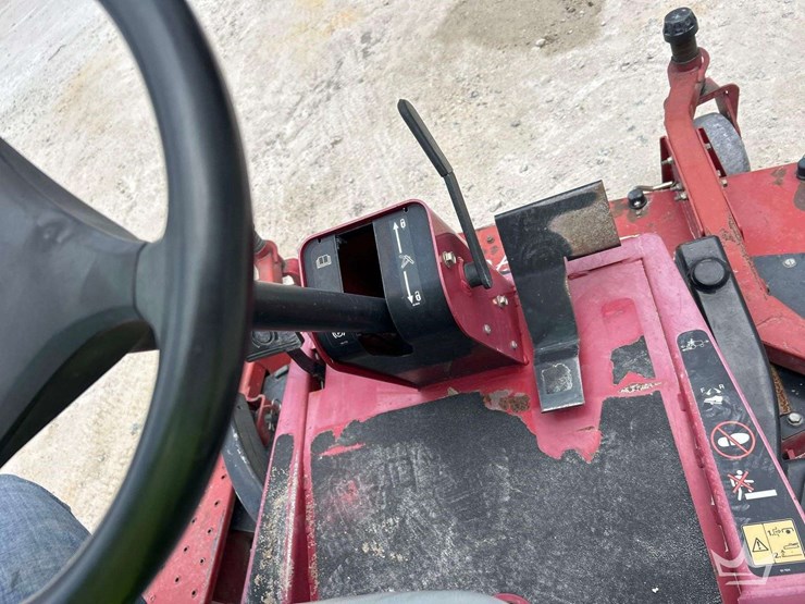 2015-toro-groundsmaster3280d-image-16