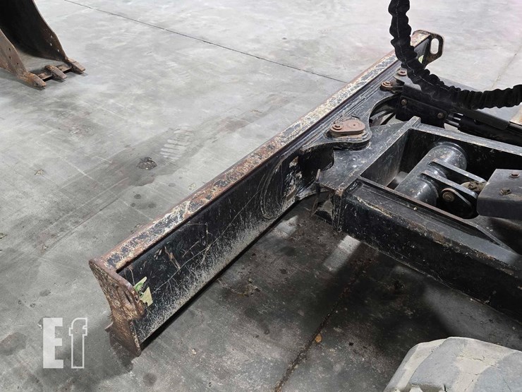 2021-caterpillar-303.5e2-cr-image-16