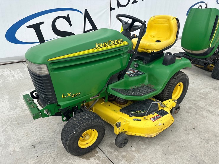 john-deere-lx277-image-1