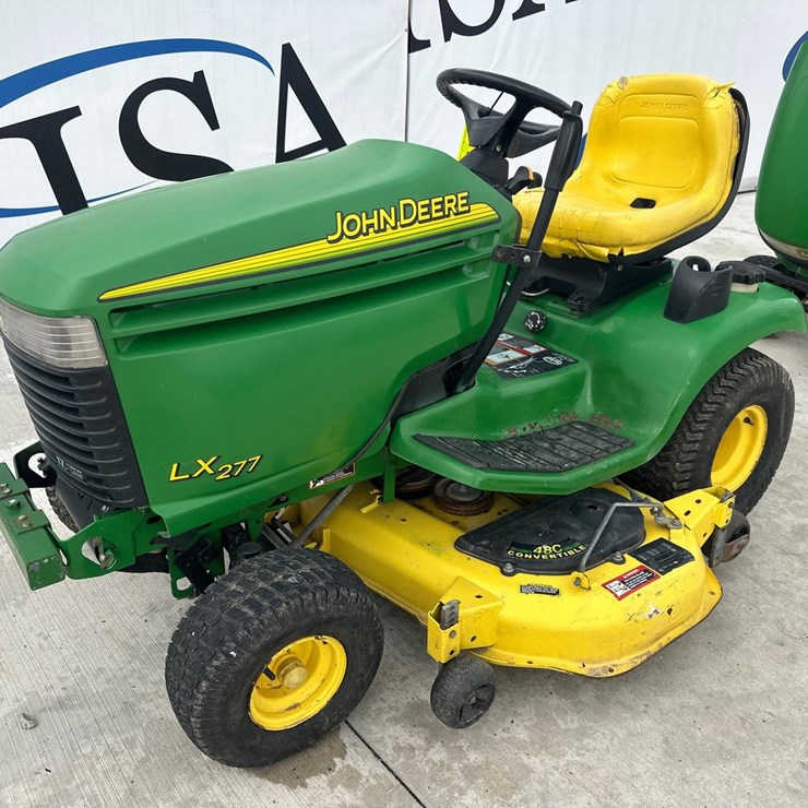 JOHN DEERE LX277