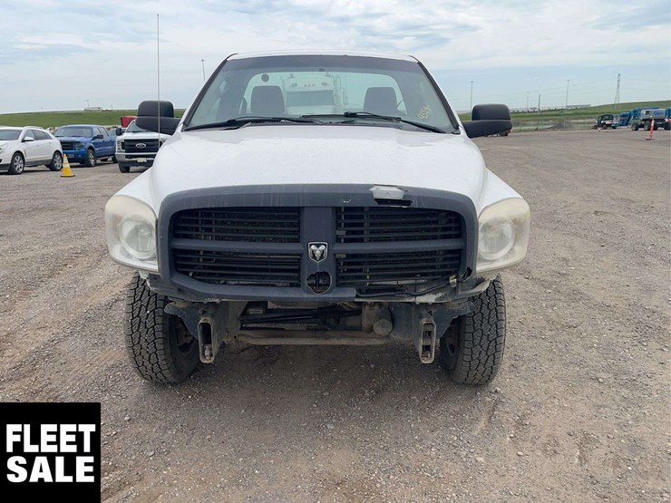 dodge-2500-image-9