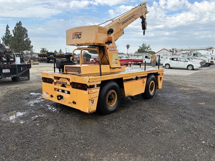 2009-broderson-1c-80-1h-mini-crane-image-3