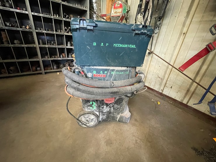 #4012-•-bosch-vac0908-dust-extractor-image-2