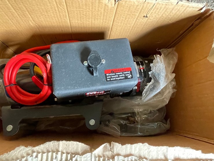 #3353-•-new-mtn-gearsmith-12,500-lb.-winch-image-4