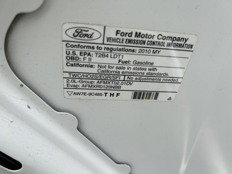 2010-ford-transit-connect-image-34
