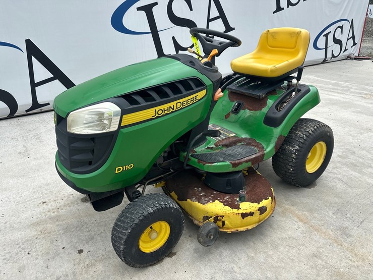 john-deere-d110-image-1