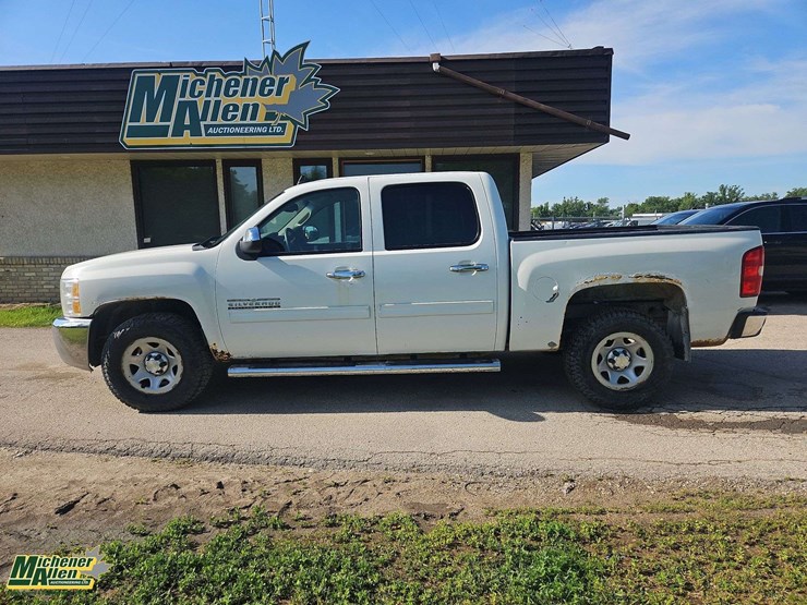 2013-chevrolet-silverado-1500-image-6