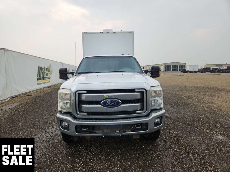 2013-ford-f350-image-9