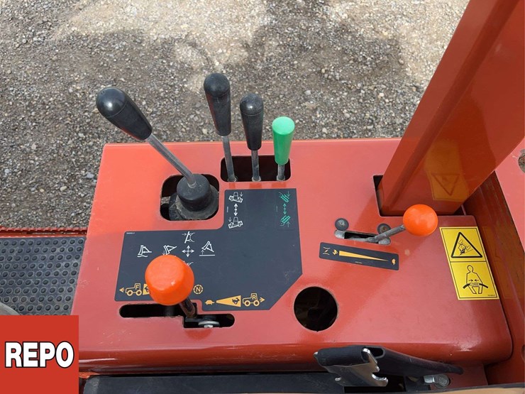 ditch-witch-rt45-image-15