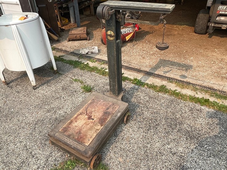 #2303-•-fairbanks-standard-no.10-1/2-platform-scale-image-1