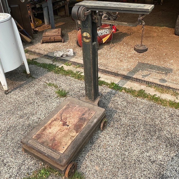 #2303 • Fairbanks Standard No.10 1/2 Platform Scale