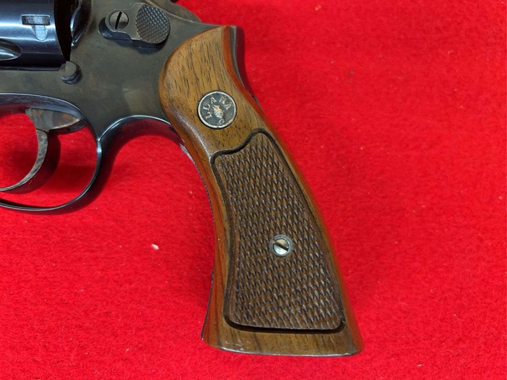 stoeger-llama-martial-.38-special-da-revolver-image-11