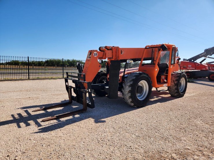 2007-jlg-10054-image-1