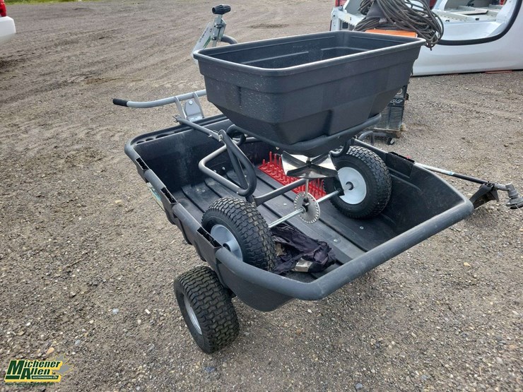 wagon-and-a-spreader-image-7