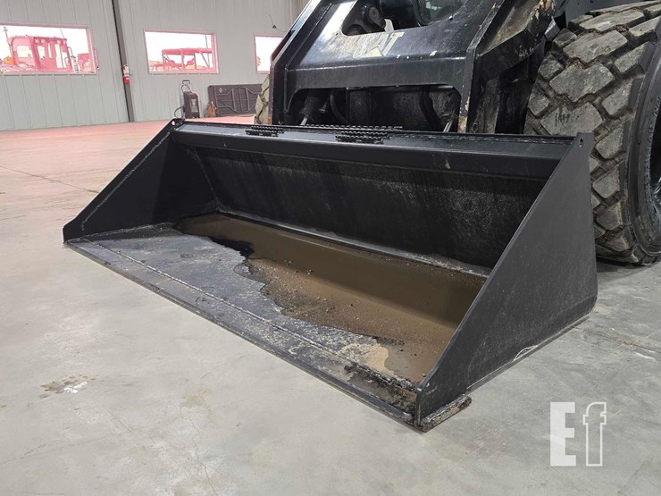 2014-caterpillar-272d-image-9